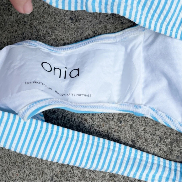Onia NWOT Ashley striped seersucker low-rise bikini briefs Sz Medium - Picture 5 of 5